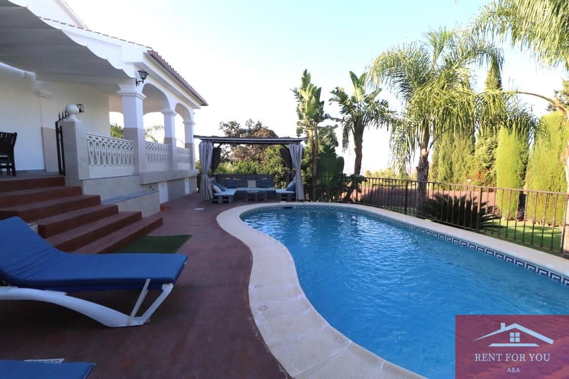 3 Zimmer Villa zu vermieten in Alhaurin el Grande mit Pool Garage - 2.500 € (Ref: 10099485)