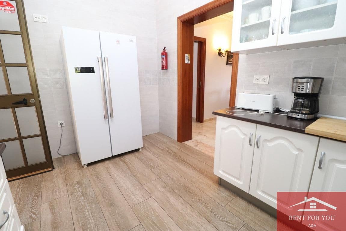 3 Zimmer Villa zu vermieten in Alhaurin el Grande mit Pool Garage - 2.500 € (Ref: 10099485)