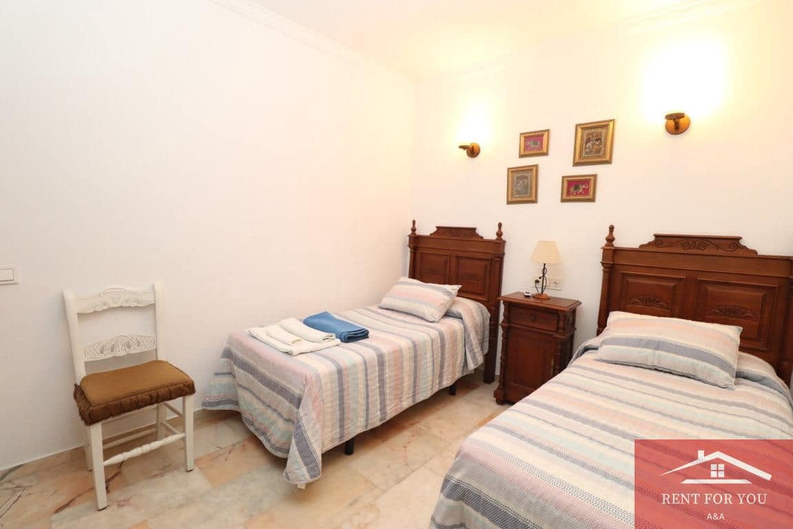 3 Zimmer Villa zu vermieten in Alhaurin el Grande mit Pool Garage - 2.500 € (Ref: 10099485)