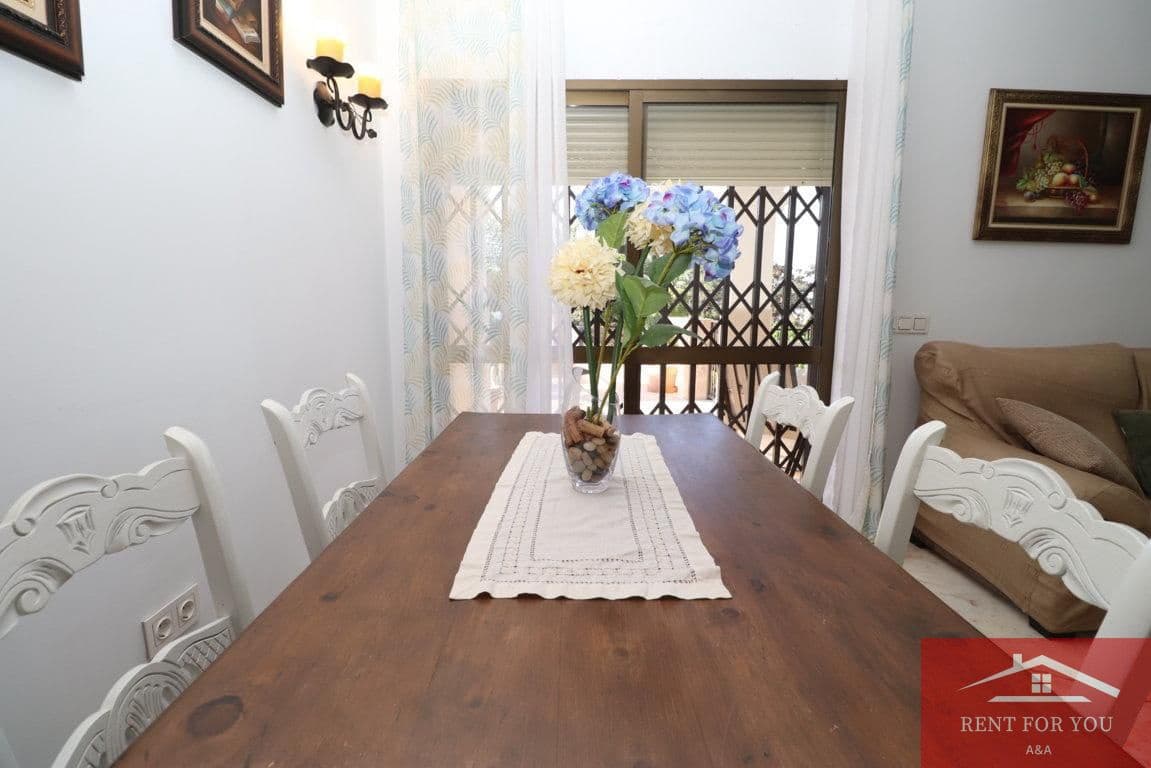 3 Zimmer Villa zu vermieten in Alhaurin el Grande mit Pool Garage - 2.500 € (Ref: 10099485)