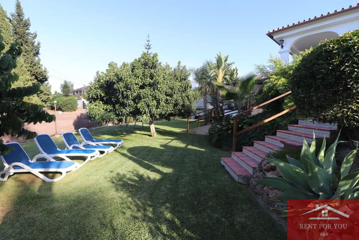 3 Zimmer Villa zu vermieten in Alhaurin el Grande mit Pool Garage - 2.500 € (Ref: 10099485)