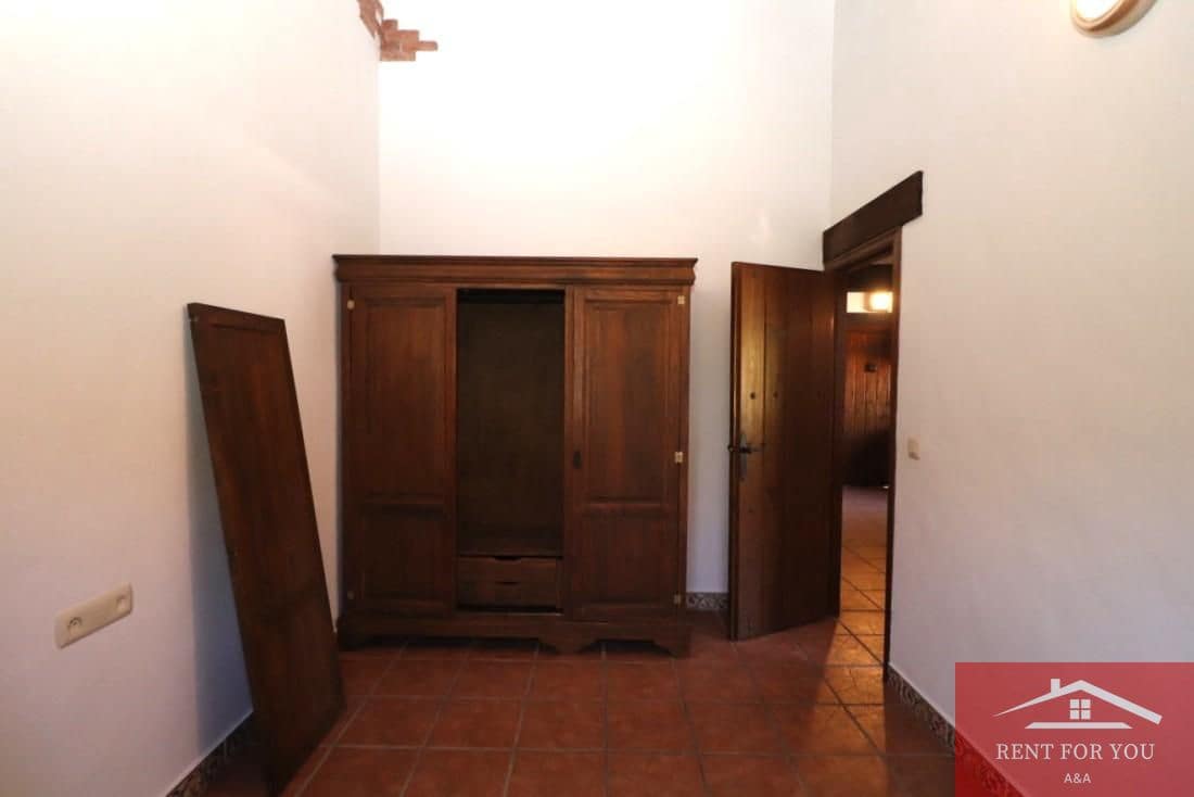 3 bedroom Villa for rent in Alhaurin el Grande with pool garage - € 1,800 (Ref: 10106549)