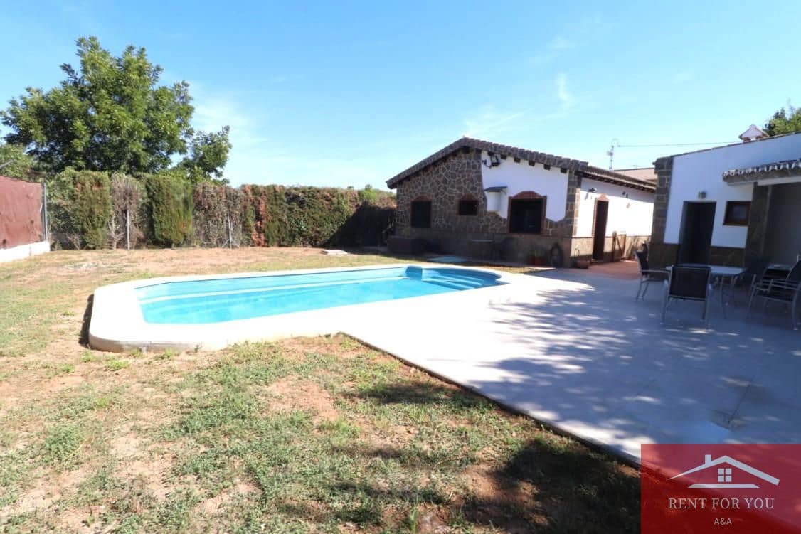 3 bedroom Villa for rent in Alhaurin el Grande with pool garage - € 1,800 (Ref: 10106549)