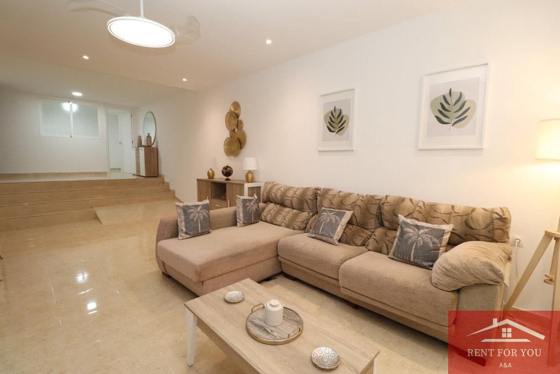 3 bedroom Flat for rent in Alhaurin el Grande - € 1,000 (Ref: 10130640)