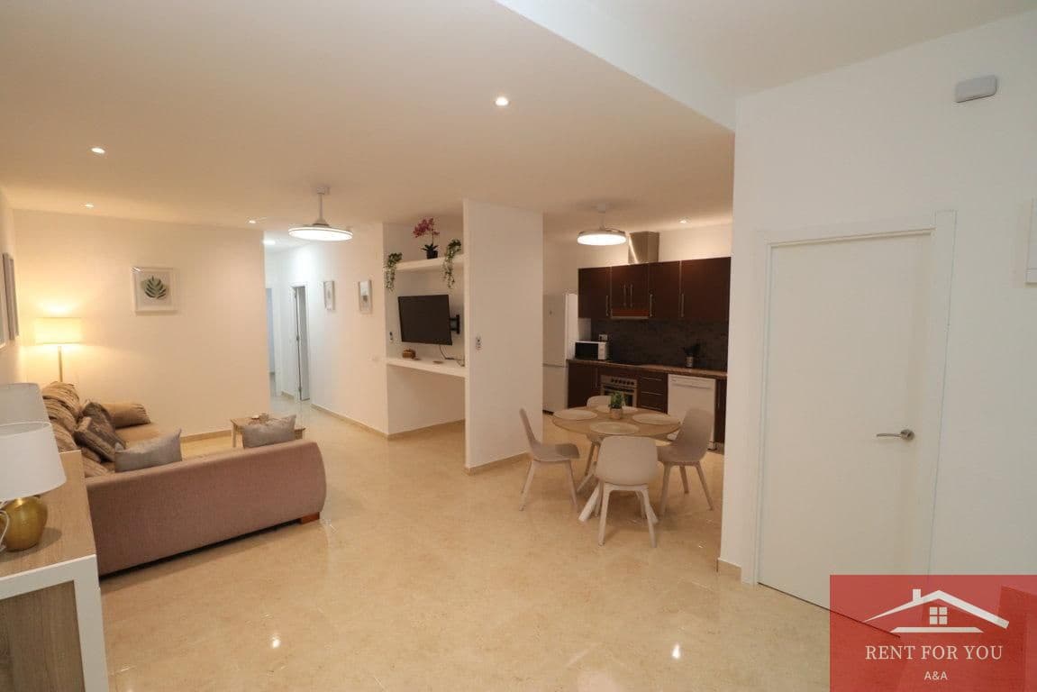 3 bedroom Flat for rent in Alhaurin el Grande - € 1,000 (Ref: 10130640)
