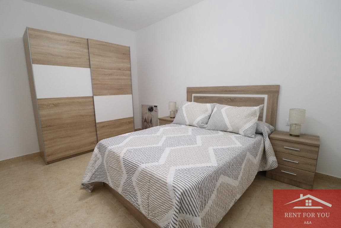 3 bedroom Flat for rent in Alhaurin el Grande - € 1,000 (Ref: 10130640)