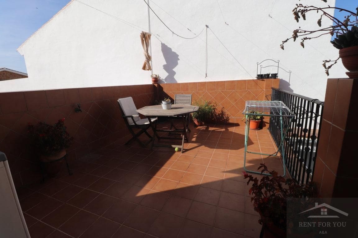 2 bedroom Flat for rent in Alhaurin el Grande - € 800 (Ref: 10132974)