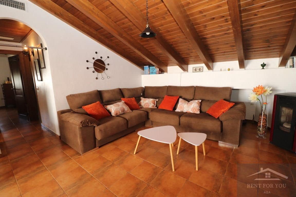 2 bedroom Flat for rent in Alhaurin el Grande - € 800 (Ref: 10132974)