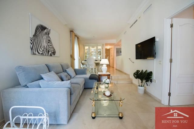 3 quarto Apartamento para arrendar em Casco Antiguo, Marbella com piscina garagem - 1 800 € (Ref: 10135541)