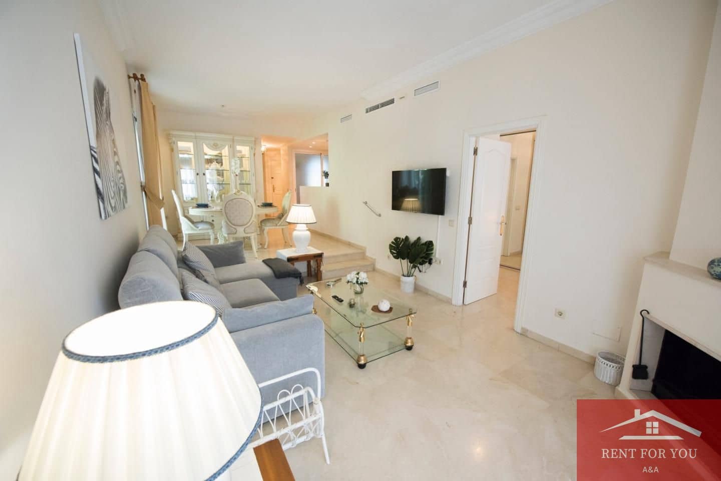 3 quarto Apartamento para arrendar em Marbella com piscina garagem - 1 800 € (Ref: 10135541)