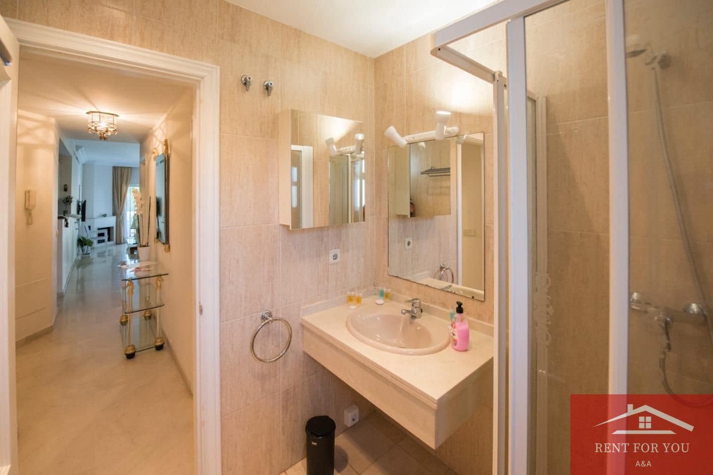 3 quarto Apartamento para arrendar em Marbella com piscina garagem - 1 800 € (Ref: 10135541)