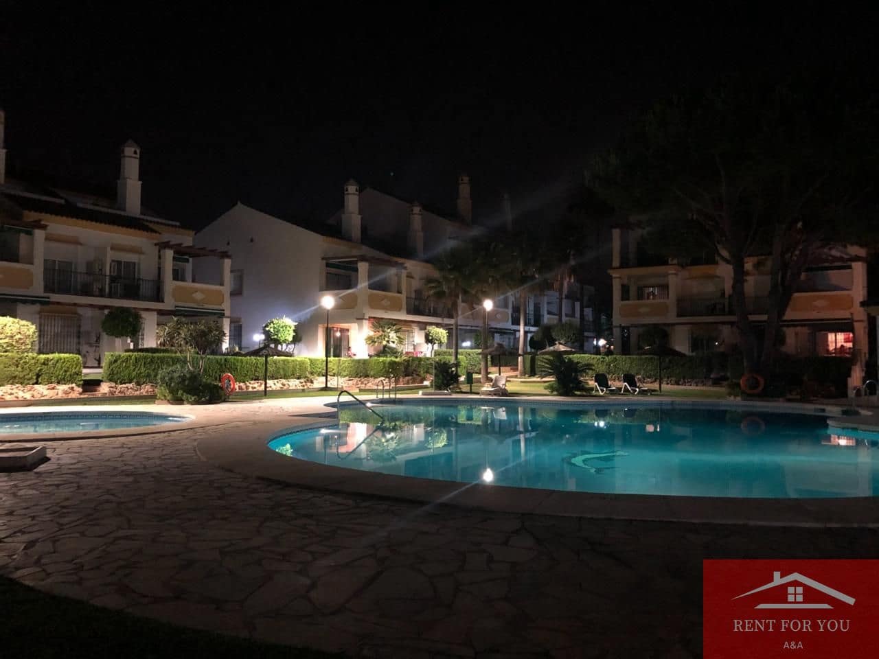 3 quarto Apartamento para arrendar em Marbella com piscina garagem - 1 800 € (Ref: 10135541)
