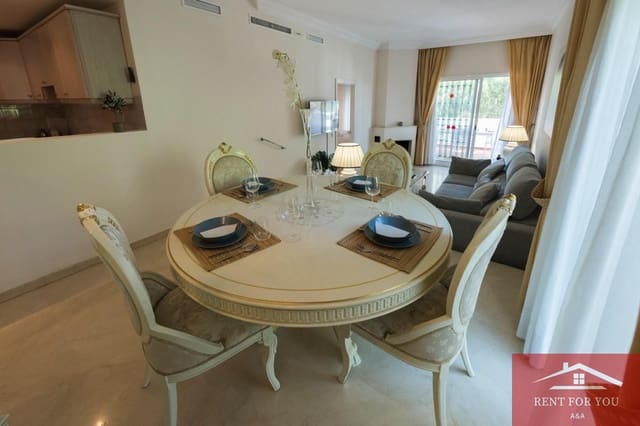 3 quarto Apartamento para arrendar em Casco Antiguo, Marbella com piscina garagem - 1 800 € (Ref: 10135541)