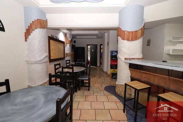 3 sypialnia Biznes do wynajęcia w Coín - 900 € (Ref: 10145415)