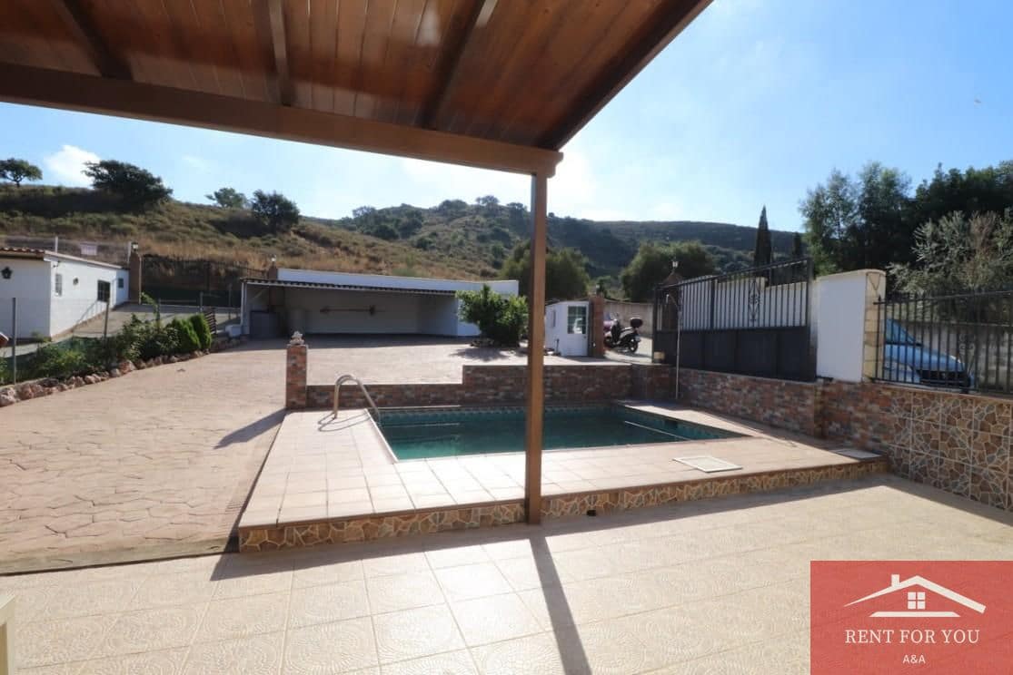 2 bedroom Villa for rent in Mijas with pool garage - € 1,300 (Ref: 10160105)
