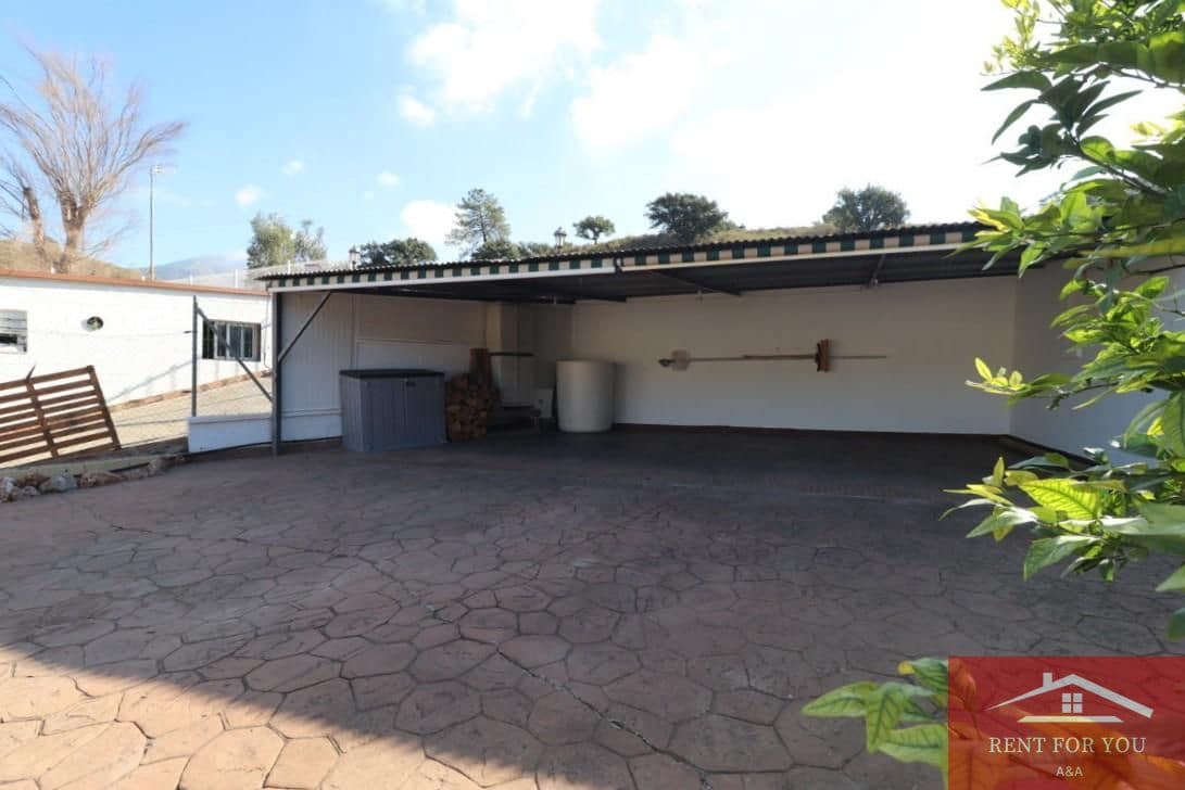 2 bedroom Villa for rent in Mijas with pool garage - € 1,300 (Ref: 10160105)