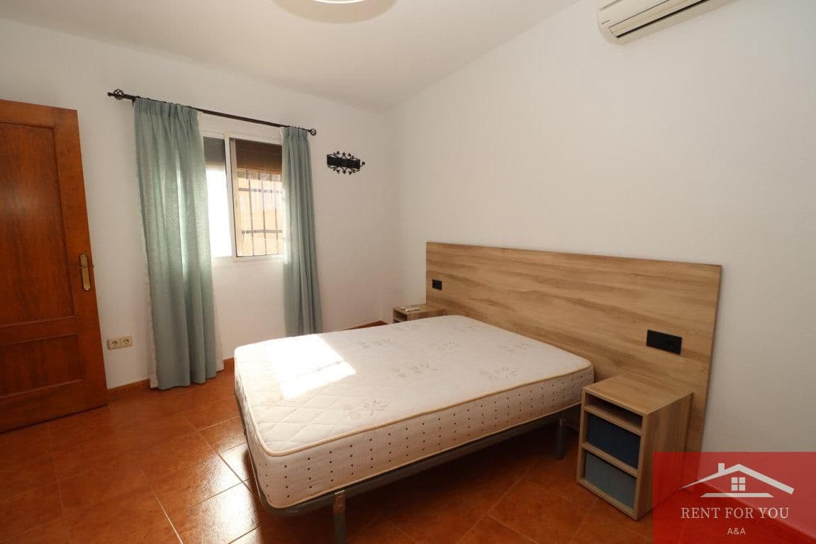 2 bedroom Villa for rent in Mijas with pool garage - € 1,300 (Ref: 10160105)