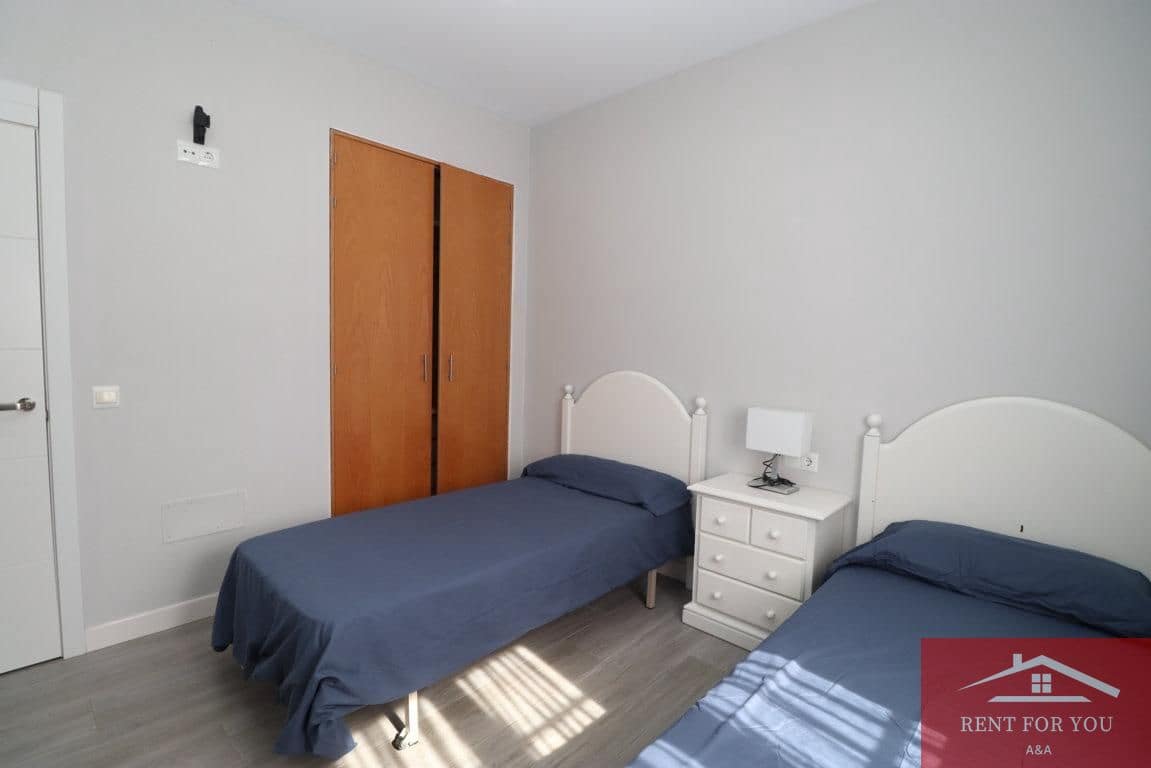 3 quarto Moradia para arrendar em Alhaurin el Grande com piscina garagem - 2 300 € (Ref: 10167928)