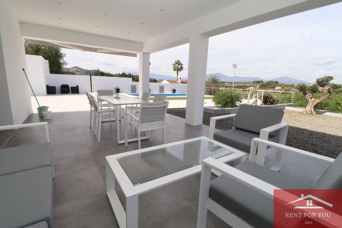 3 quarto Moradia para arrendar em Alhaurin el Grande com piscina garagem - 2 300 € (Ref: 10167928)