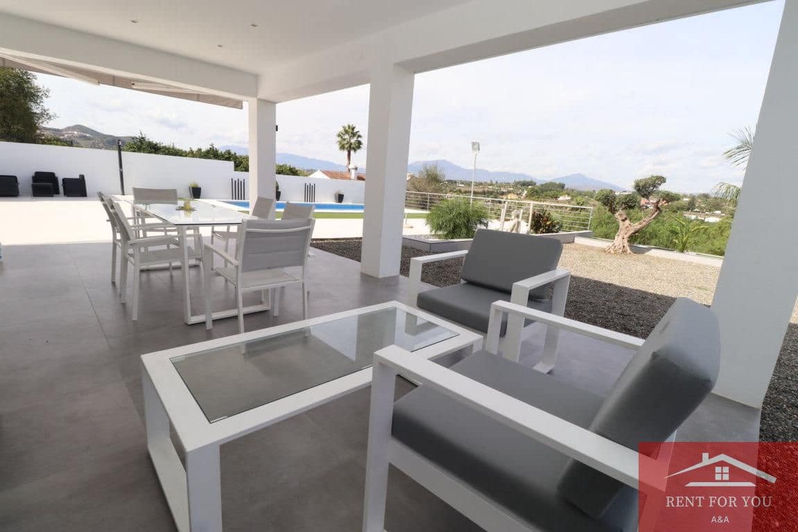 3 quarto Moradia para arrendar em Alhaurin el Grande com piscina garagem - 2 300 € (Ref: 10167928)