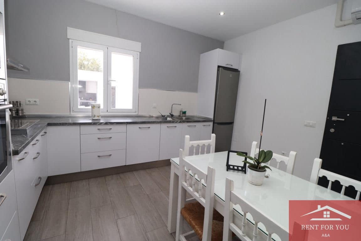 3 quarto Moradia para arrendar em Alhaurin el Grande com piscina garagem - 2 300 € (Ref: 10167928)