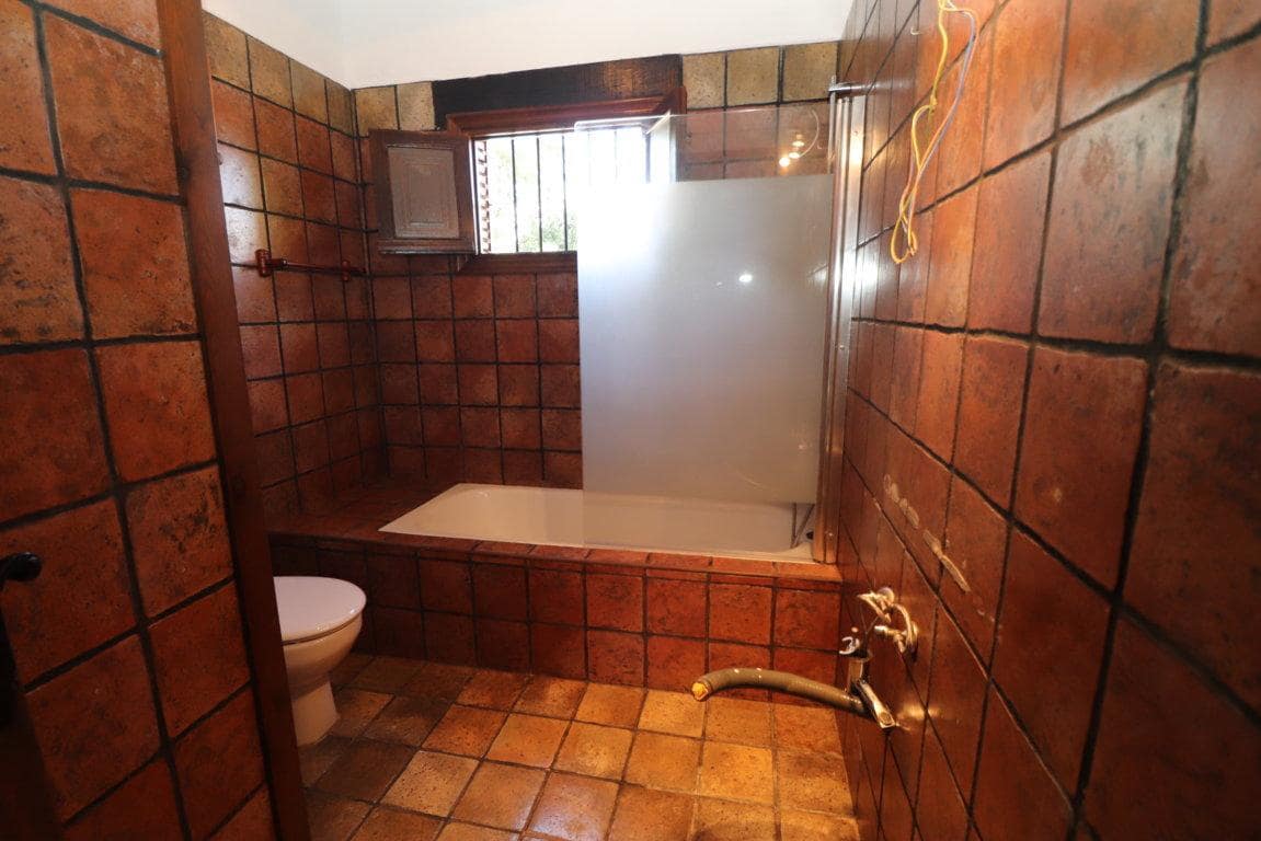Chalet de 3 habitaciones en Alhaurín el Grande en alquiler con piscina garaje - 1.600 € (Ref: 10170446)