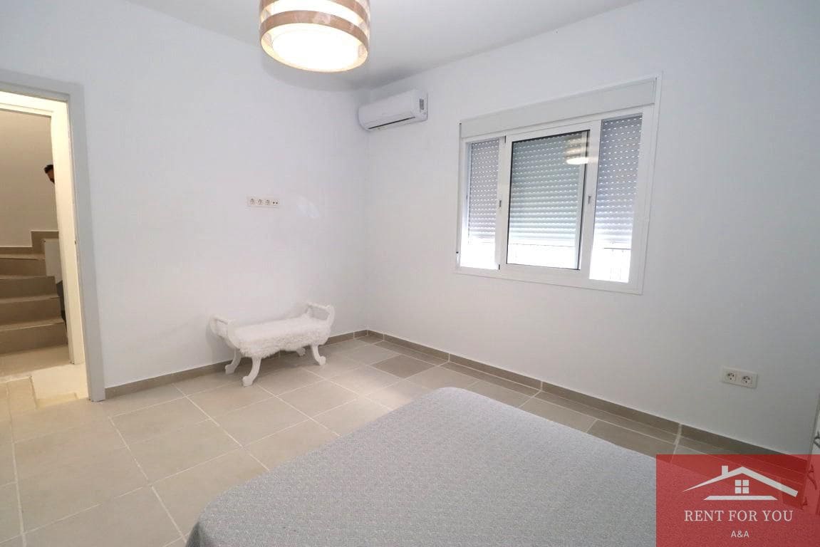 Piso de 1 habitación en Coín en alquiler con garaje - 950 € (Ref: 10181661)