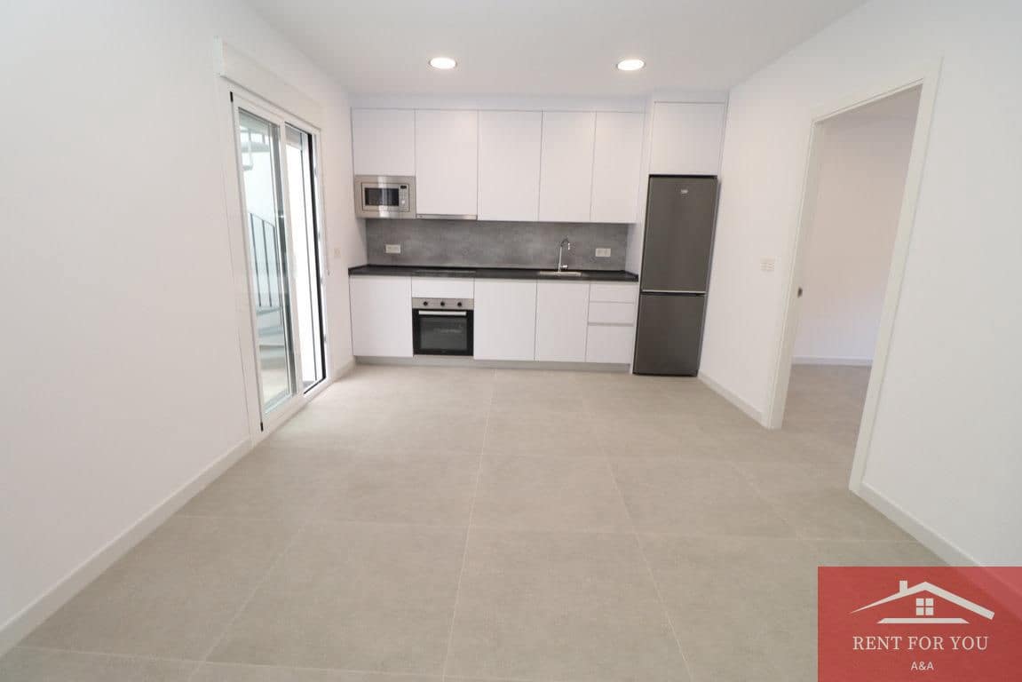 Piso de 2 habitaciones en Alhaurín el Grande en alquiler con garaje - 1.000 € (Ref: 10181662)