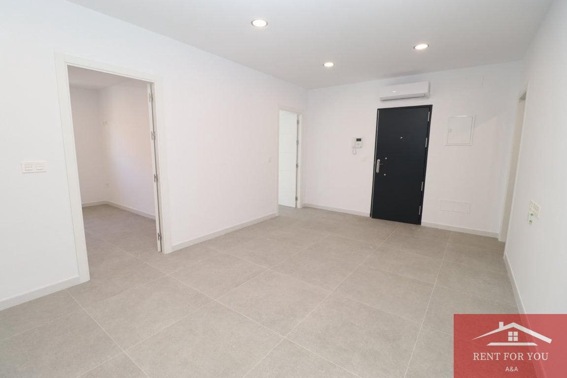 Piso de 2 habitaciones en Alhaurín el Grande en alquiler con garaje - 1.000 € (Ref: 10181662)