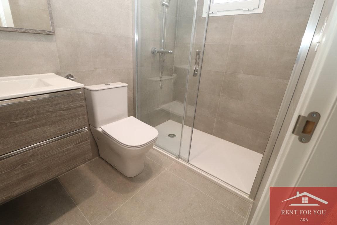 Piso de 2 habitaciones en Alhaurín el Grande en alquiler con garaje - 1.000 € (Ref: 10181662)