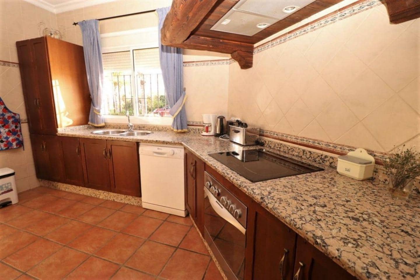 4 sypialnia Willa do wynajęcia w Alhaurin de la Torre z basenem - 2 000 € (Ref: 5853503)