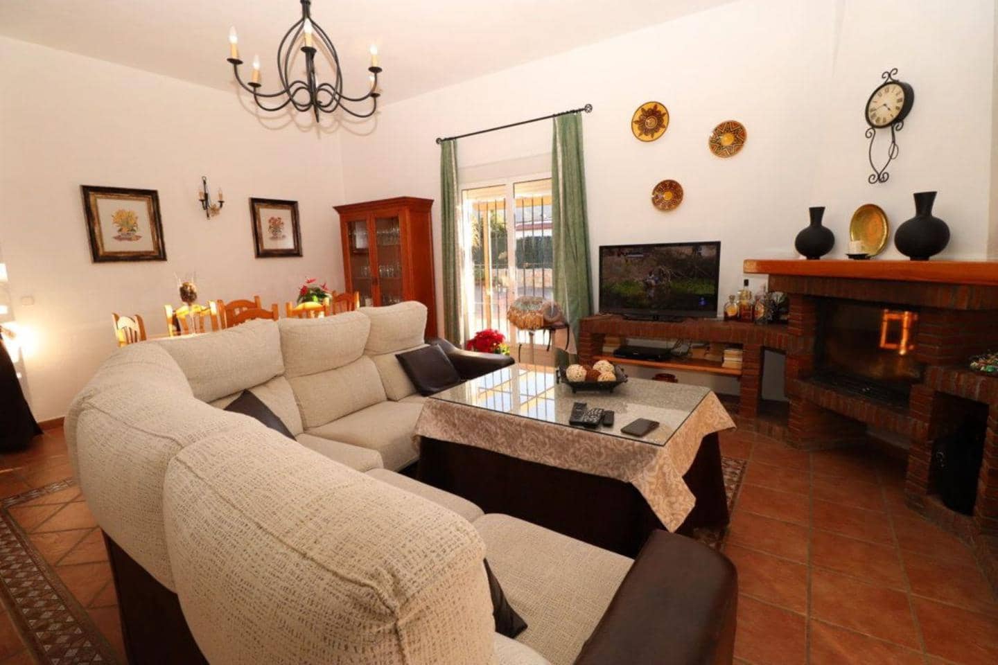 4 sypialnia Willa do wynajęcia w Alhaurin de la Torre z basenem - 2 000 € (Ref: 5853503)