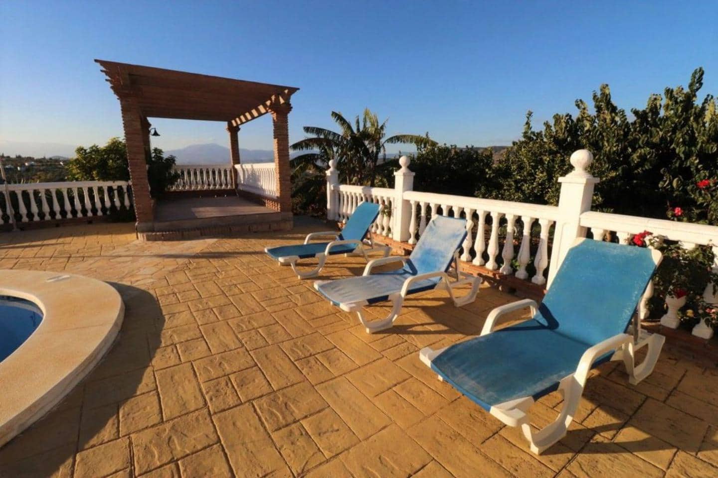 4 sypialnia Willa do wynajęcia w Alhaurin de la Torre z basenem - 2 000 € (Ref: 5853503)