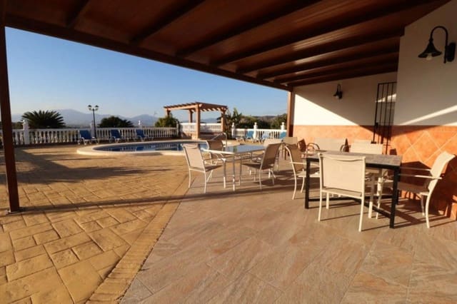 4 soverom Villa til leie i Alhaurín de la Torre med svømmebasseng - € 2 000 (Ref: 5853503)