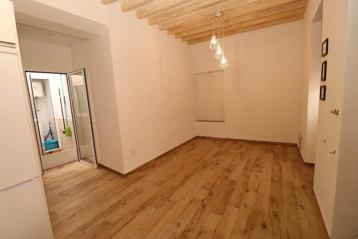 Chalet de 2 habitaciones en Alhaurín el Grande en alquiler - 750 € (Ref: 5938703)