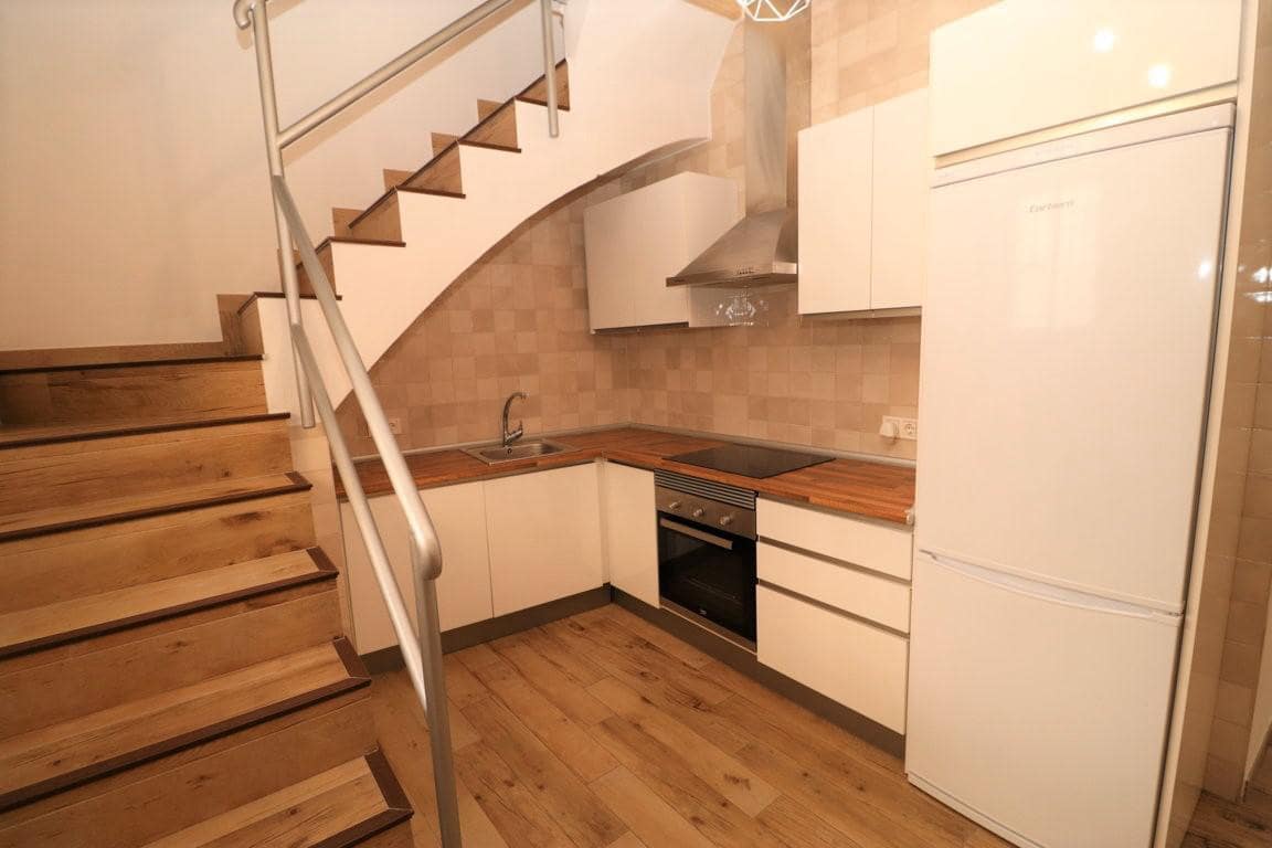 Chalet de 2 habitaciones en Alhaurín el Grande en alquiler - 750 € (Ref: 5938703)