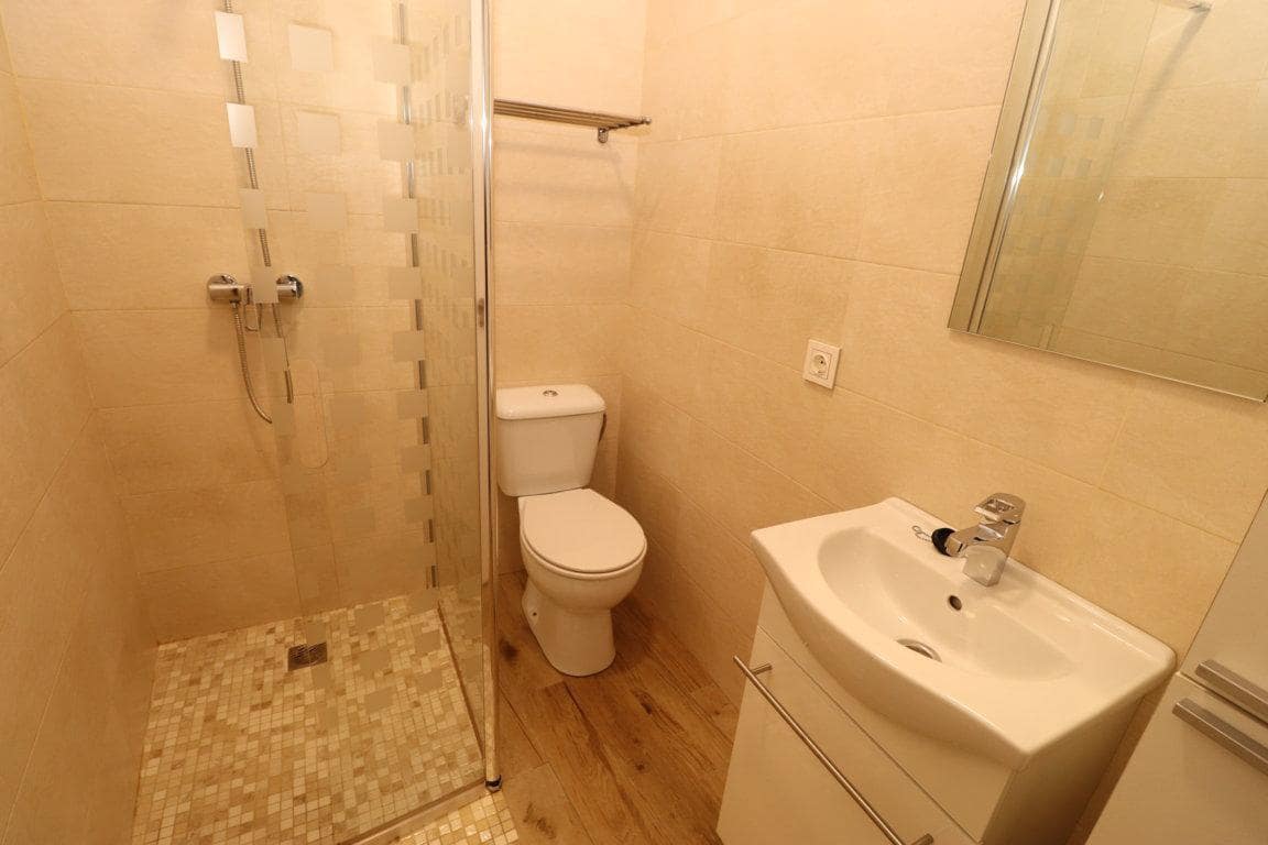 Chalet de 2 habitaciones en Alhaurín el Grande en alquiler - 750 € (Ref: 5938703)