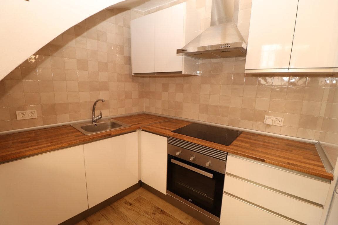 Chalet de 2 habitaciones en Alhaurín el Grande en alquiler - 750 € (Ref: 5938703)