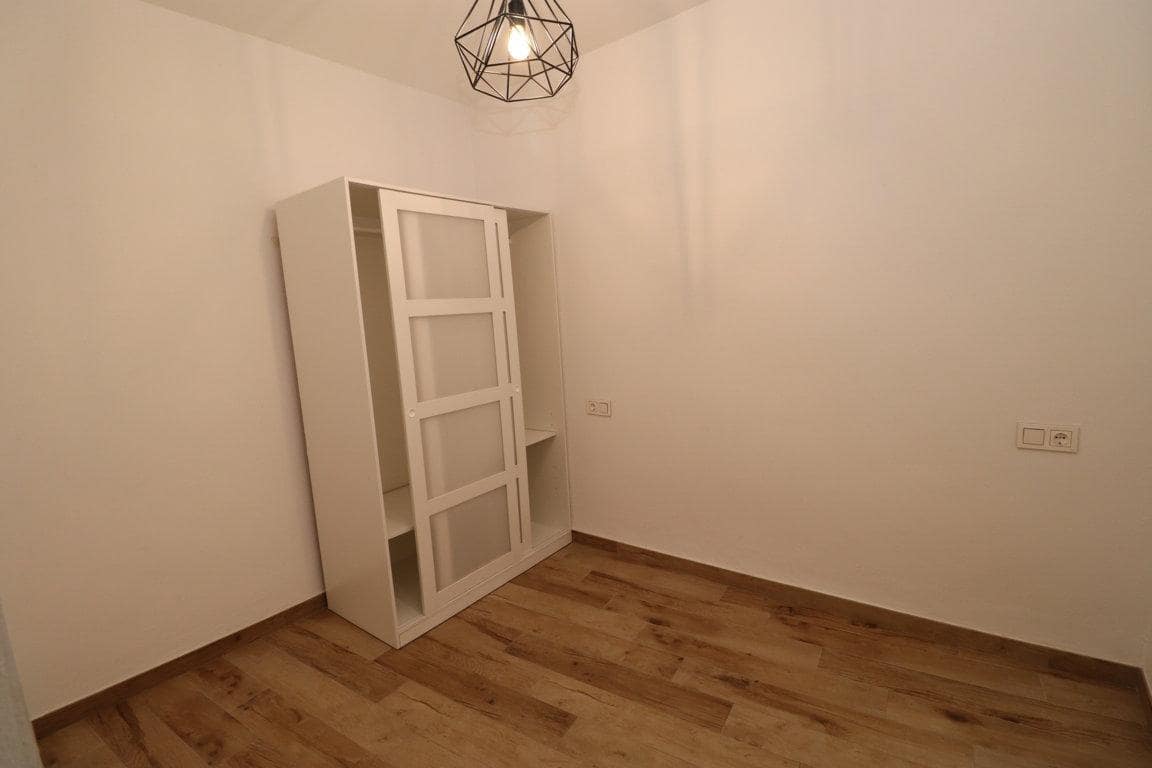 Chalet de 2 habitaciones en Alhaurín el Grande en alquiler - 750 € (Ref: 5938703)