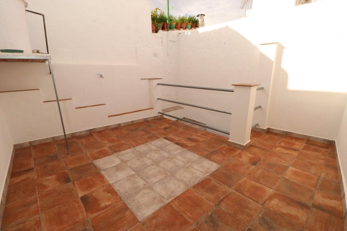 Chalet de 2 habitaciones en Alhaurín el Grande en alquiler - 750 € (Ref: 5938703)