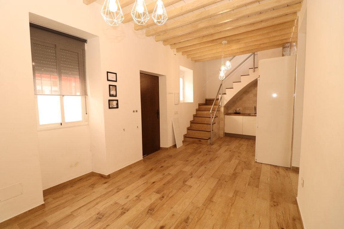 Chalet de 2 habitaciones en Alhaurín el Grande en alquiler - 750 € (Ref: 5938703)