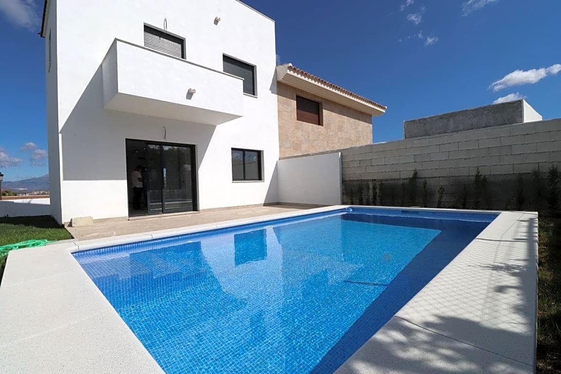 3 slaapkamer Villa te huur in Alhaurin el Grande met zwembad - € 1.650 (Ref: 6137230)