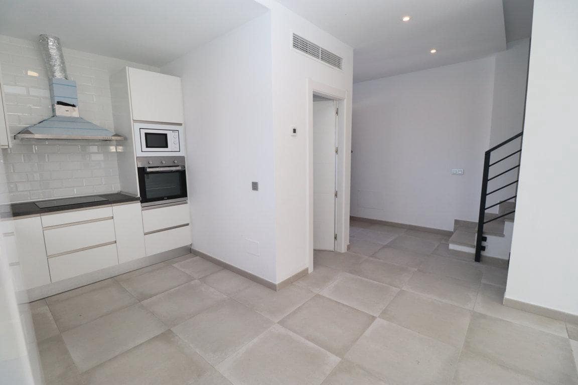 3 slaapkamer Villa te huur in Alhaurin el Grande met zwembad - € 1.650 (Ref: 6137230)