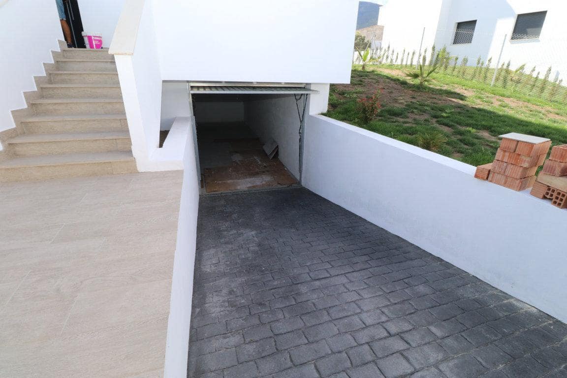 Villa/Maison de 3 chambres à louer à Alhaurin el Grande avec piscine garage - 1 700 € (Ref: 6137230)