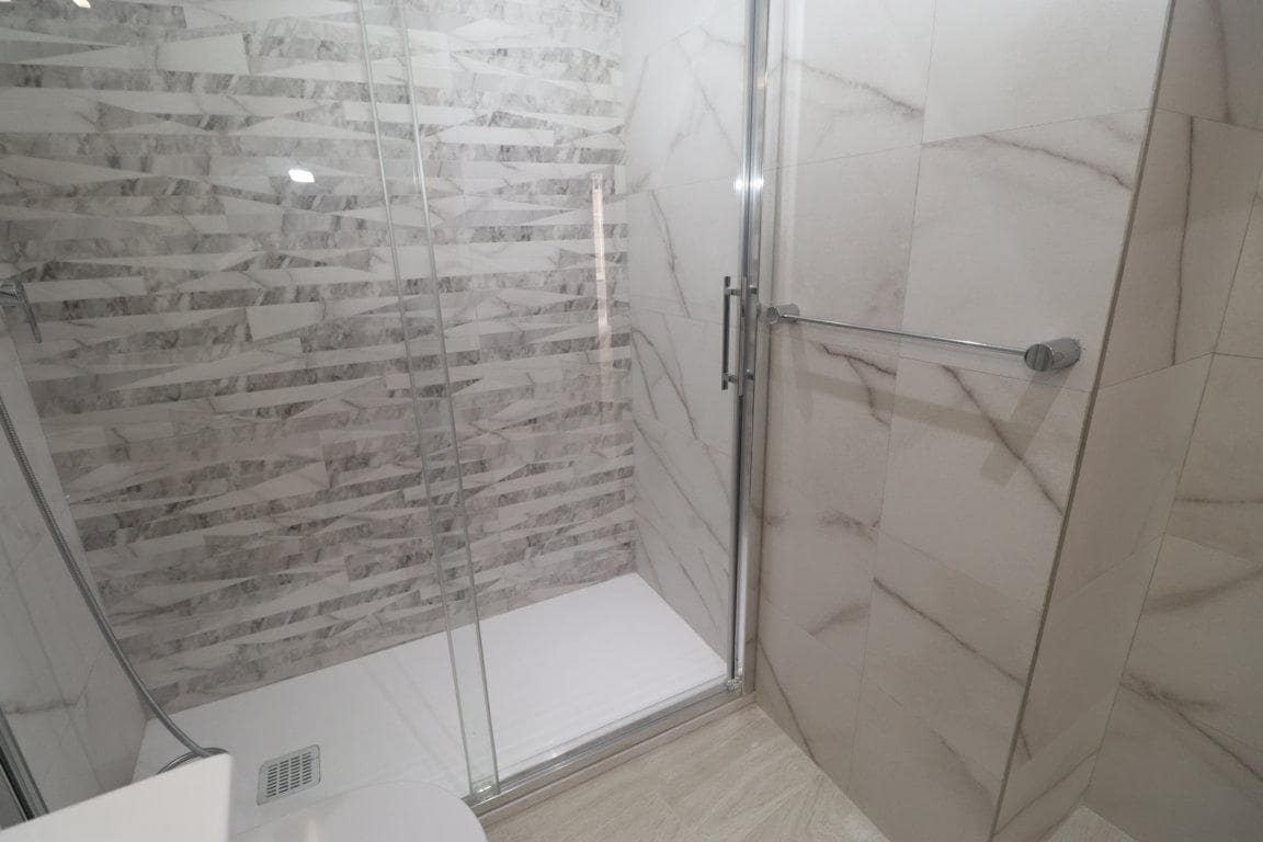 1 soverom Leilighet til leie i Coin - € 700 (Ref: 6137231)