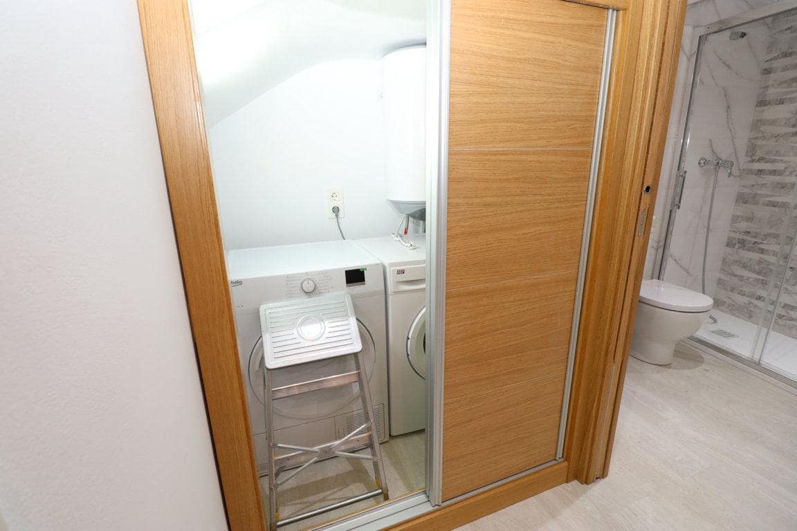 1 soverom Leilighet til leie i Coin - € 700 (Ref: 6137231)