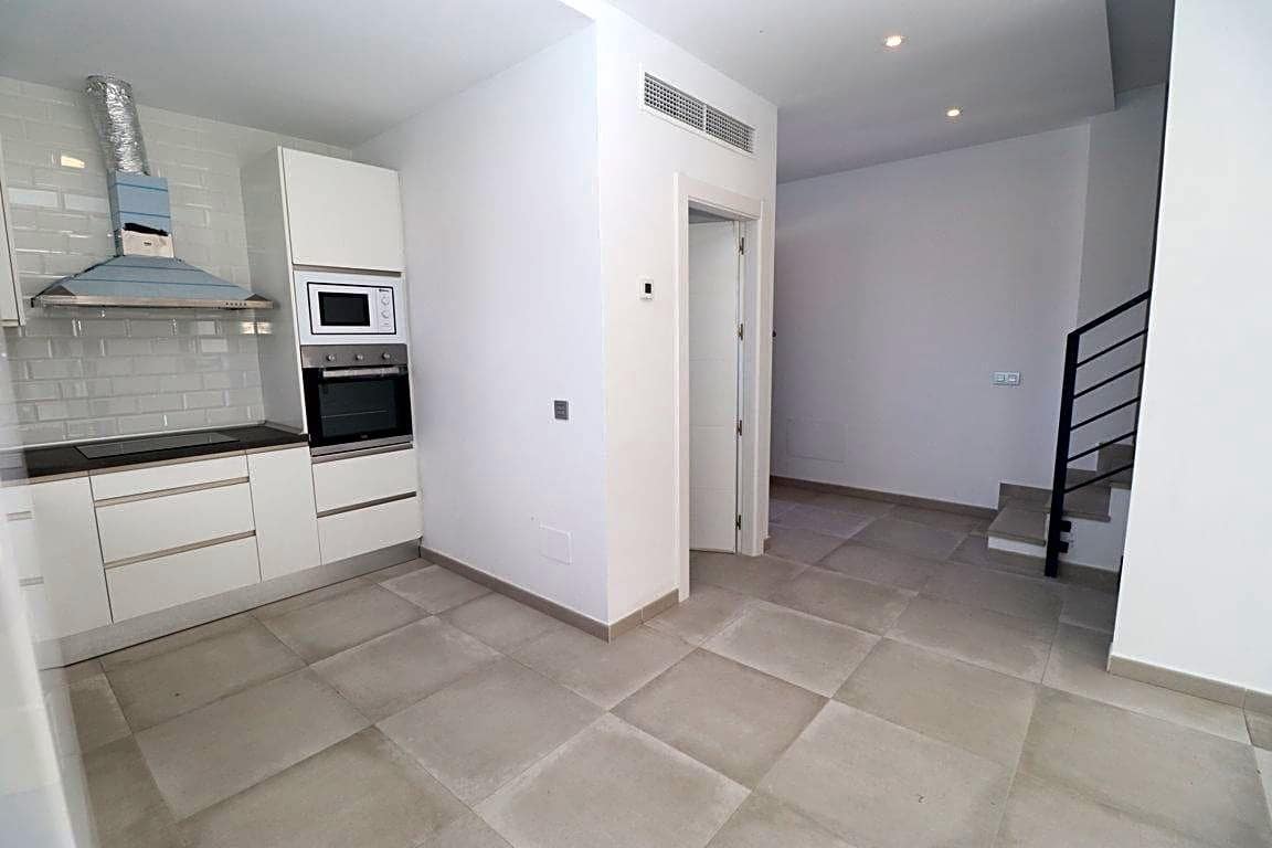 3 soveværelse Villa til leje i Alhaurin el Grande med swimmingpool - € 1.700 (Ref: 6144883)