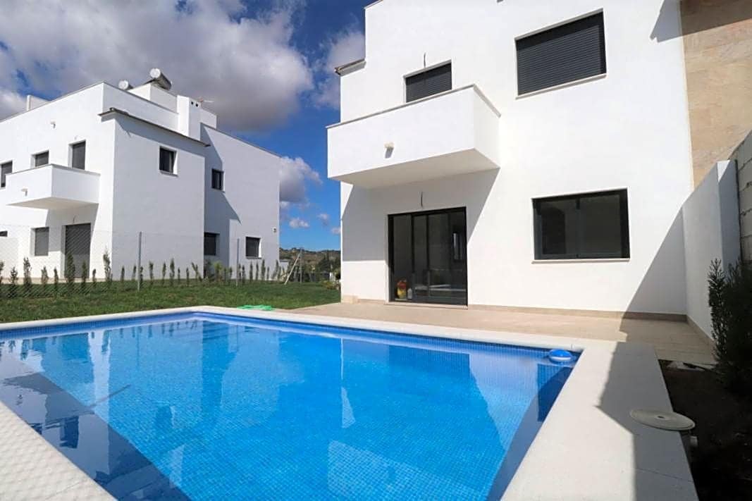 3 soveværelse Villa til leje i Alhaurin el Grande med swimmingpool - € 1.700 (Ref: 6144883)