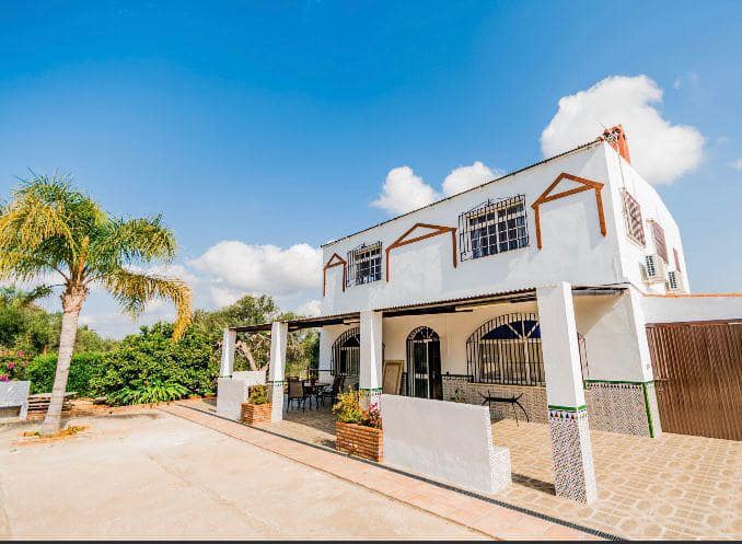 3 bedroom Villa for rent in Alhaurin el Grande with pool - € 1,400 (Ref: 6281506)