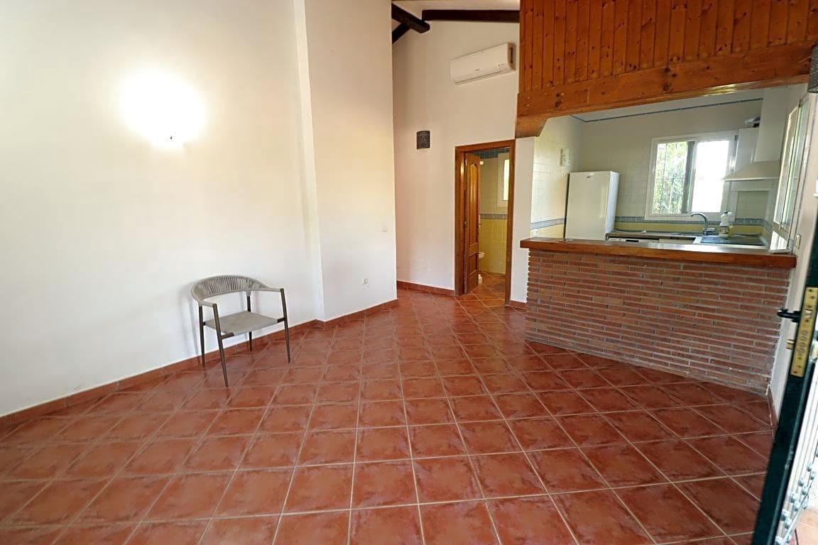 2 bedroom Villa for rent in Alhaurin el Grande with garage - € 1,100 (Ref: 6358661)